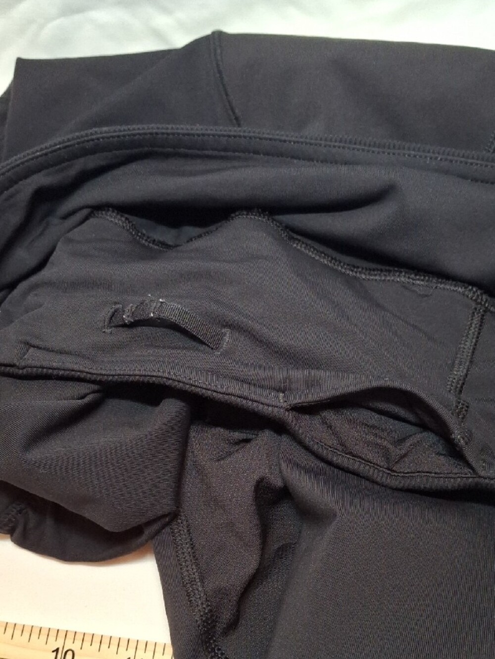 Lululemon "Nothing to Hide" Ruched Crop Legging - Picture 5 of 9